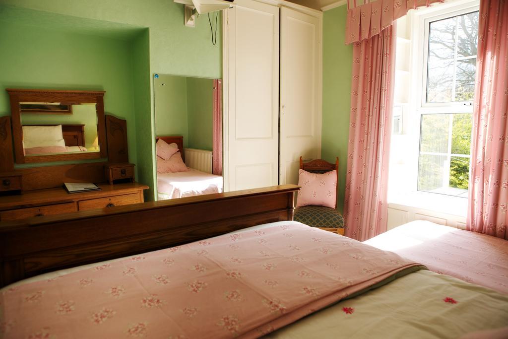 Westbrook House B & B Buncrana Exterior photo